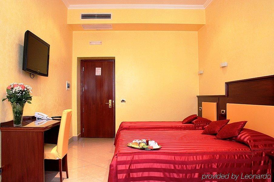Hotel Esposizione Roma חדר תמונה